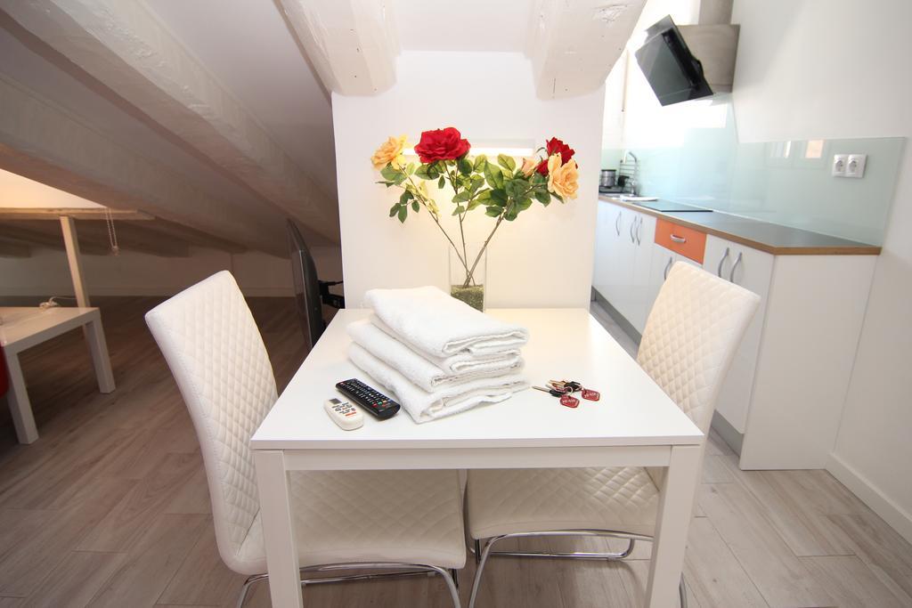 Apartamento Atico En Puerta Del Sol Madrid Exterior photo