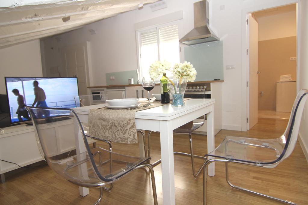 Apartamento Atico En Puerta Del Sol Madrid Exterior photo
